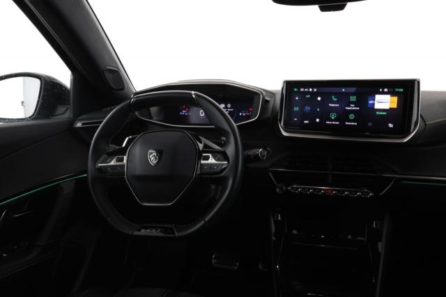 Peugeot 2008 image 8