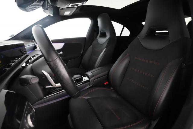 Mercedes Benz Cla image 8