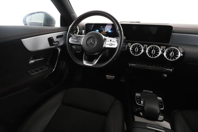 Mercedes Benz Cla image 5