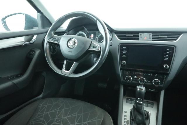 Skoda Octavia image 4