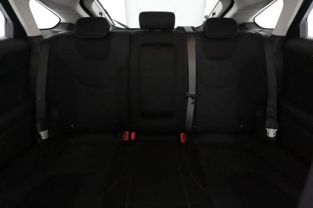 Ford Mondeo image 5
