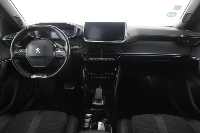 Peugeot 2008 image 9