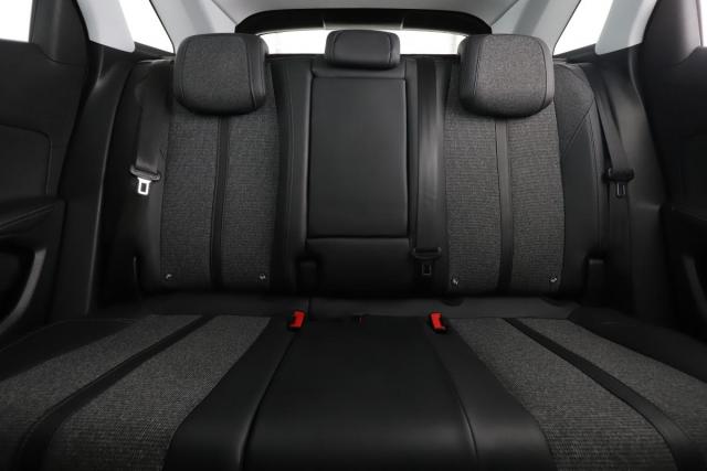 Peugeot 3008 image 9