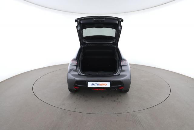 Peugeot 208 image 7
