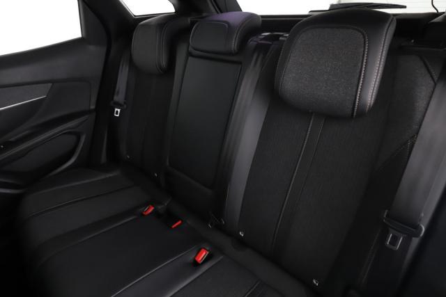 Peugeot 3008 image 4