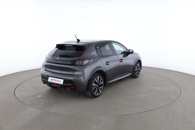 Peugeot 208 image 3