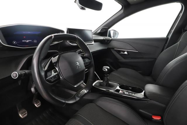 Peugeot 208 image 5