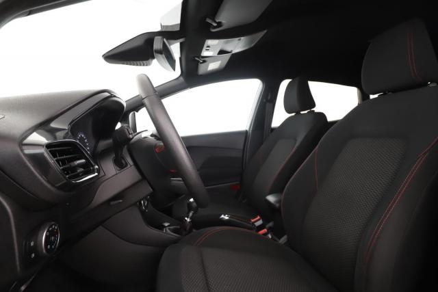 Ford Fiesta image 5