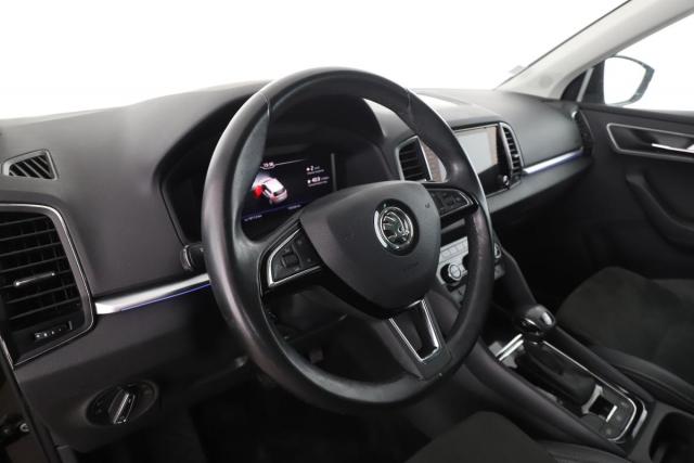Skoda Karoq image 7