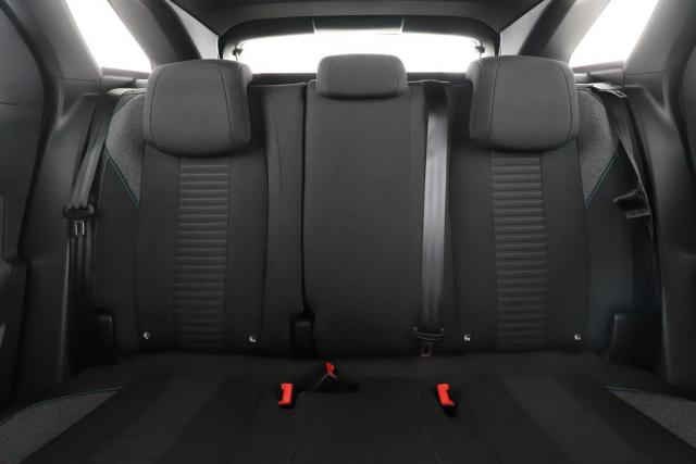 Peugeot 3008 image 1