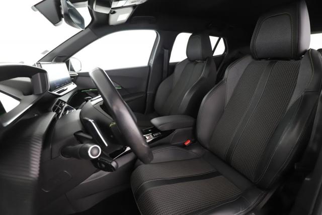 Peugeot 2008 image 4