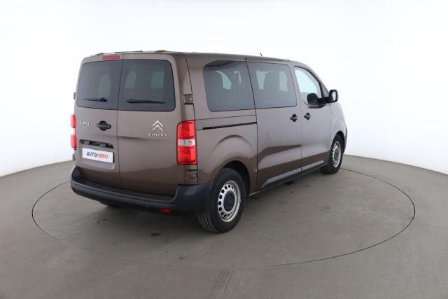 Citroen Jumpy image 2