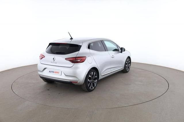 Renault Clio image 2