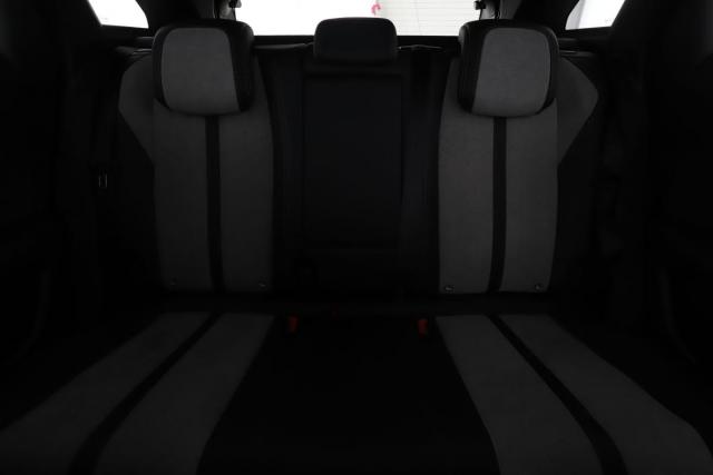 Peugeot 3008 image 1