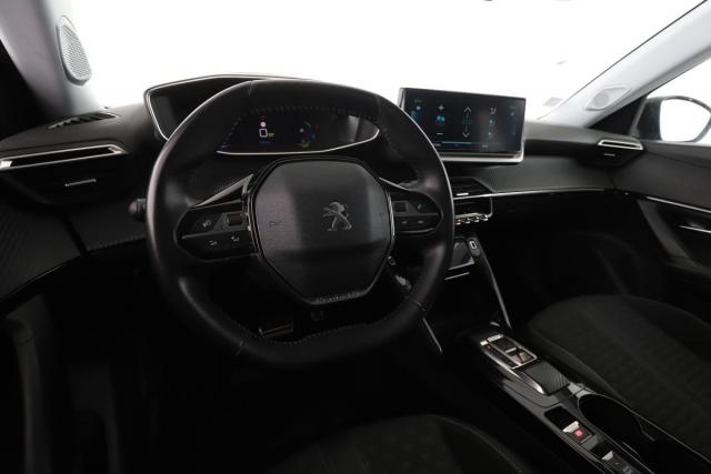 Peugeot 2008 image 5