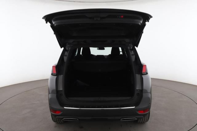 Peugeot 5008 image 2