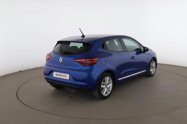 Renault Clio image 9
