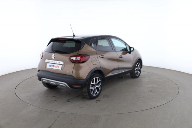 Renault Captur image 2