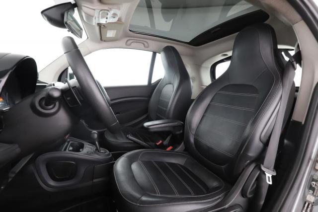 Smart Fortwo image 2
