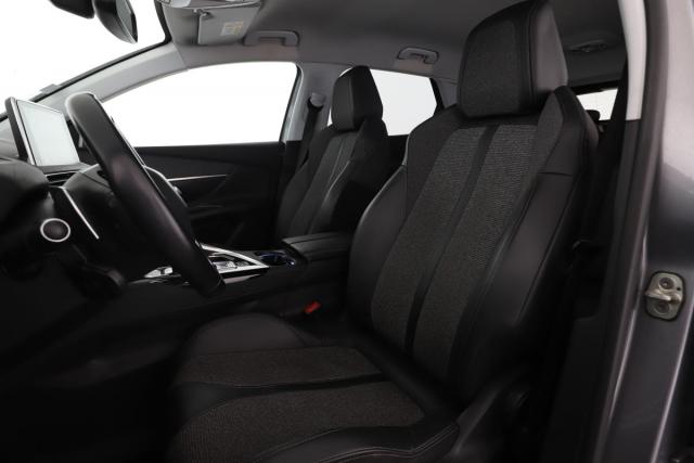 Peugeot 3008 image 3