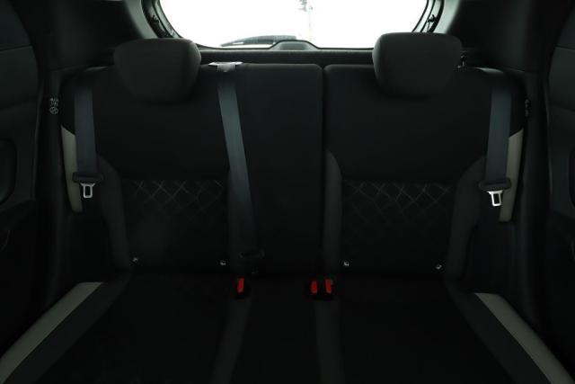 Nissan Micra image 6