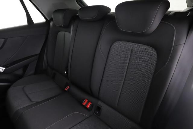 Audi Q2 image 9