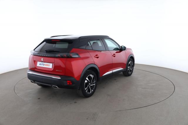Peugeot 2008 image 3