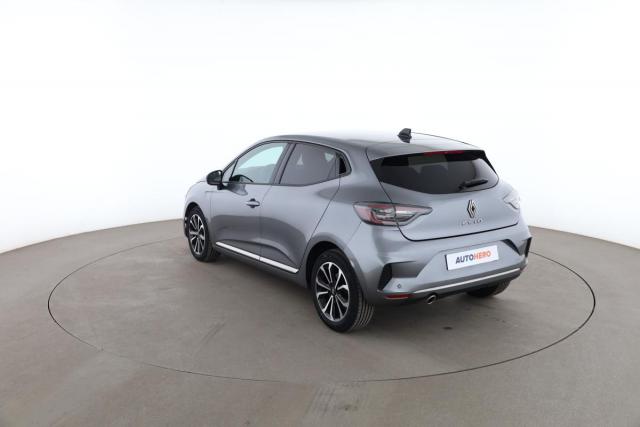 Renault Clio image 2