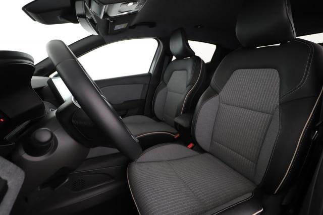 Renault Clio image 9