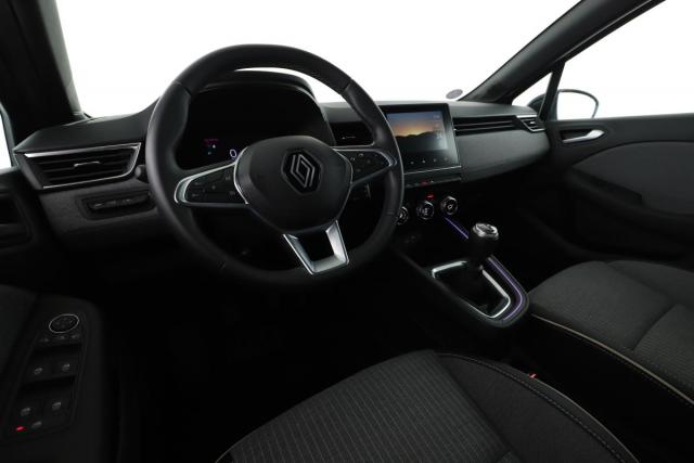 Renault Clio image 8