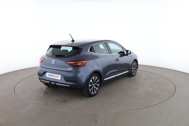 Renault Clio image 8