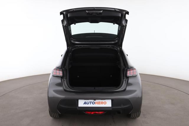 Peugeot 208 image 2