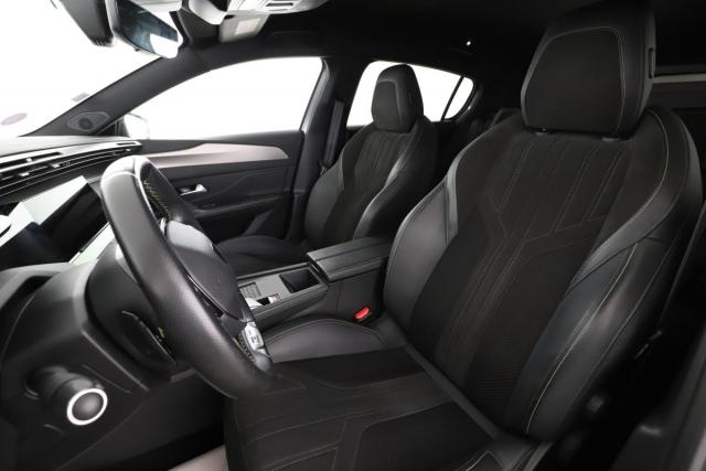 Peugeot 308 image 1