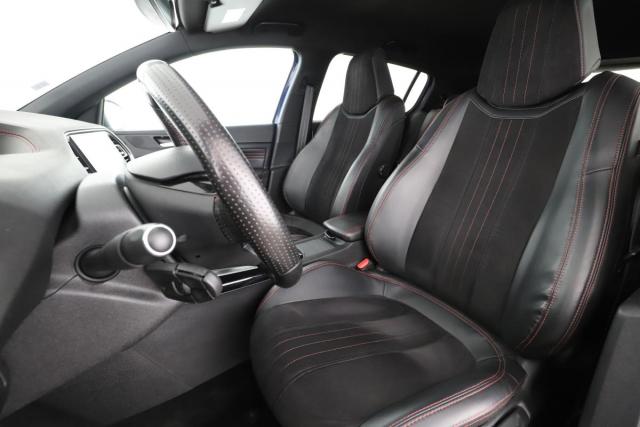 Peugeot 308 image 7