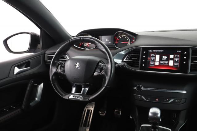 Peugeot 308 image 3