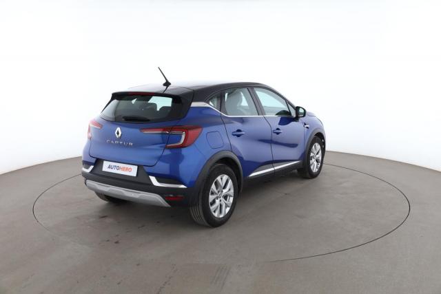 Renault Captur image 6