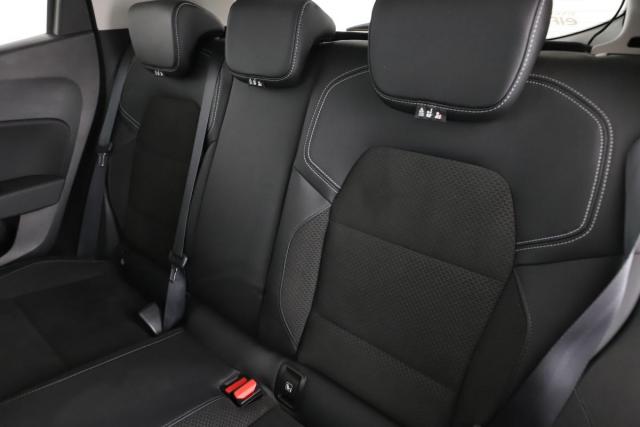 Renault Clio image 9
