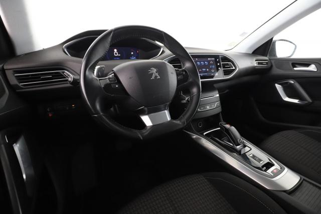 Peugeot 308 image 3