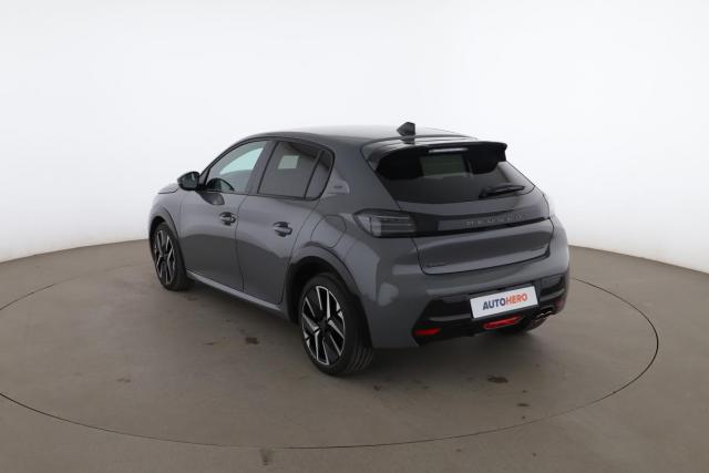 Peugeot 208 image 6