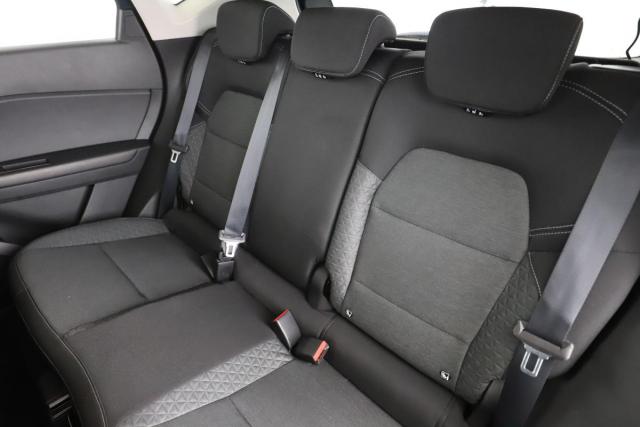 Renault Captur image 9