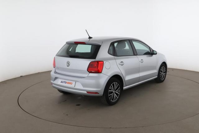 Volkswagen Polo image 8