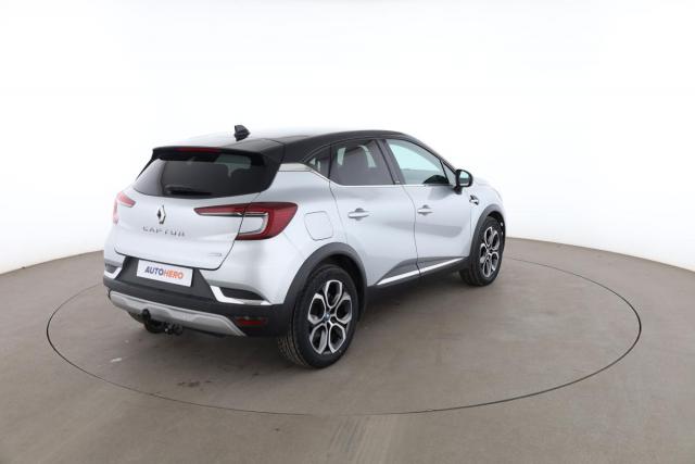 Renault Captur image 2