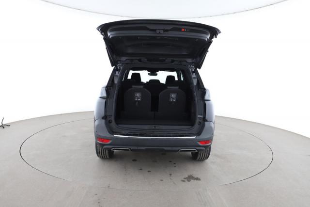 Peugeot 5008 image 8