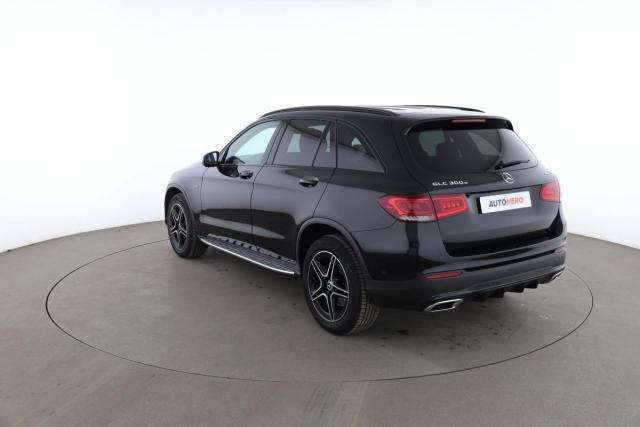 Mercedes Benz Glc image 9
