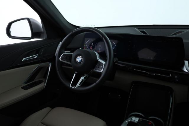 Bmw X1 image 8