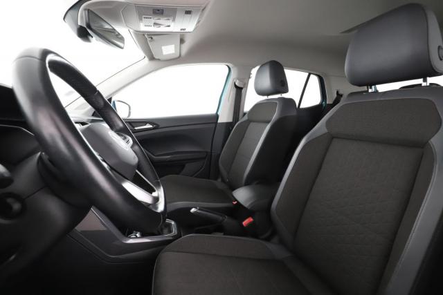 Volkswagen T-Cross image 2