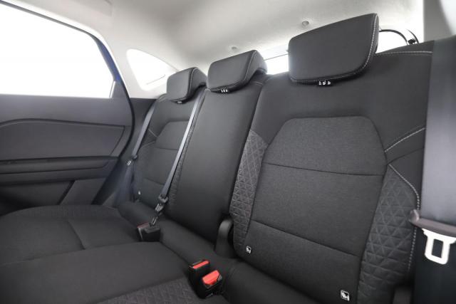 Renault Captur image 2