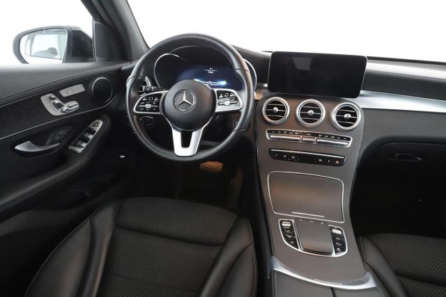 Mercedes Benz Glc image 9