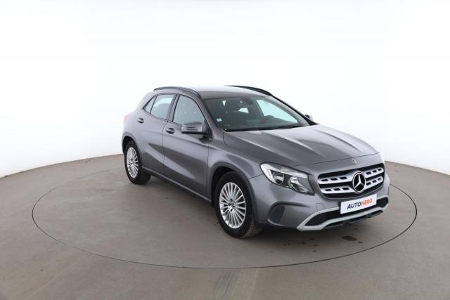 Mercedes Benz Gla image 1
