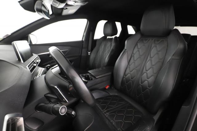 Peugeot 3008 image 3